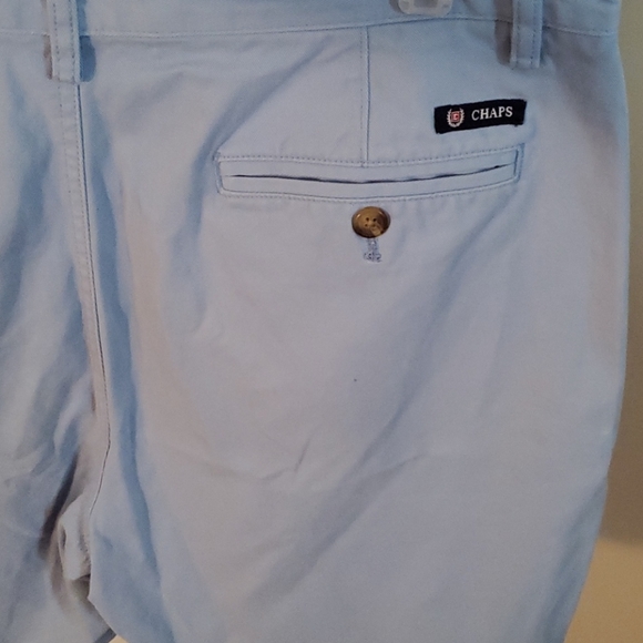 Men's shorts - Picture 3 of 4